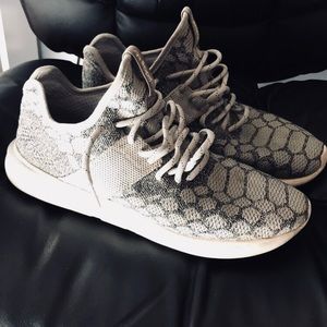 Grey Adidas Turbulants